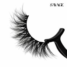 Load image into Gallery viewer, SAVAGE - Eyelashes
