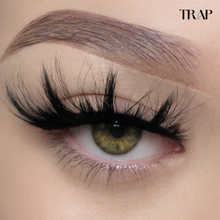Load image into Gallery viewer, TRAP - Eyelashes
